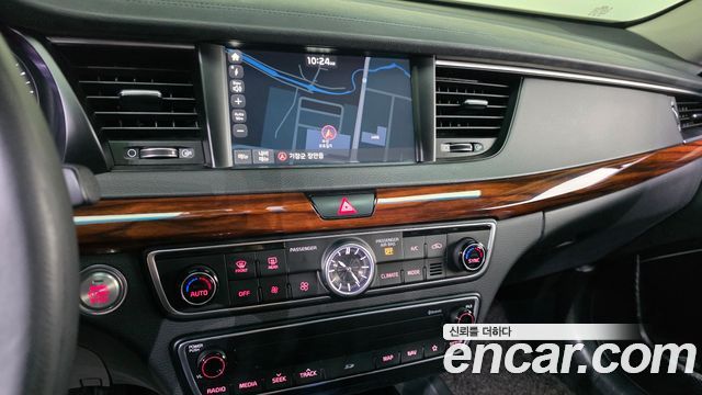 Kia K7 2017 — photo 20