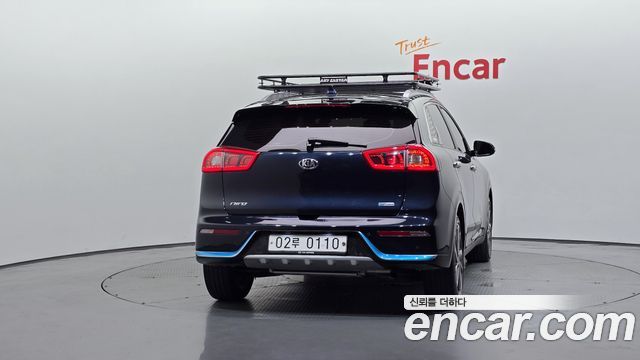 Kia Niro 2017 — photo 4