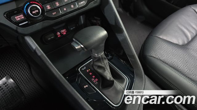 Kia Niro 2017 — photo 12