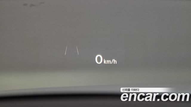 Volkswagen Tiguan 2023 — photo 32