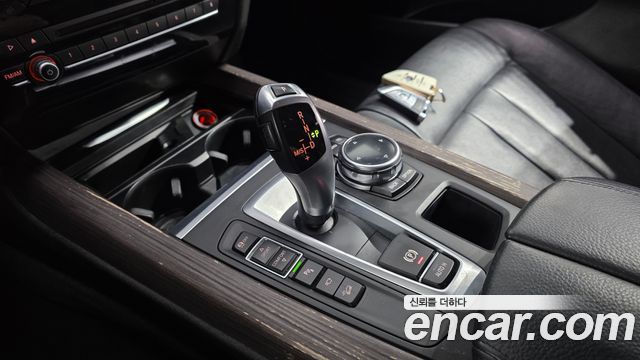 BMW X5 2014 — photo 9
