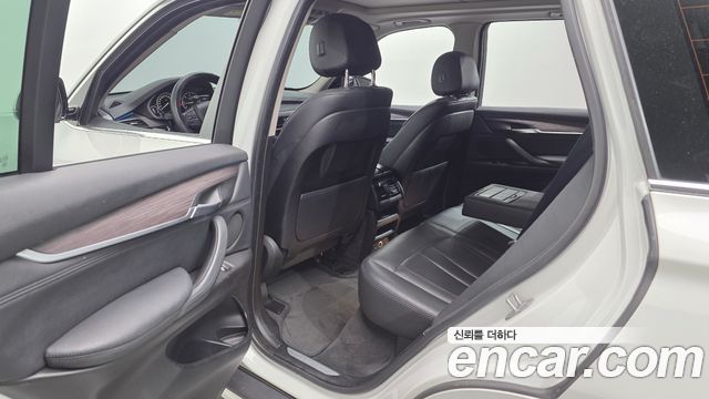 BMW X5 2014 — photo 11