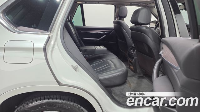 BMW X5 2014 — photo 12