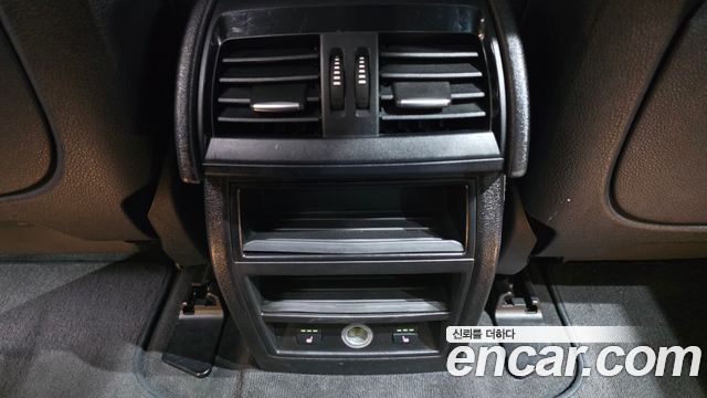 BMW X5 2014 — photo 19