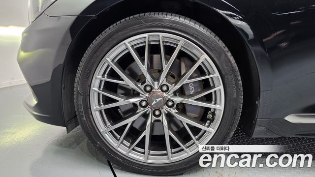 Genesis G80 2017 — photo 5
