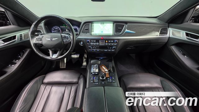 Genesis G80 2017 — photo 10