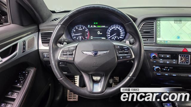 Genesis G80 2017 — photo 18