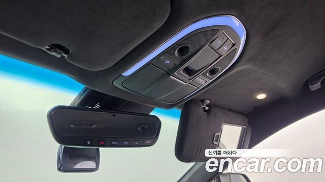 Genesis G80 2017 — photo 23