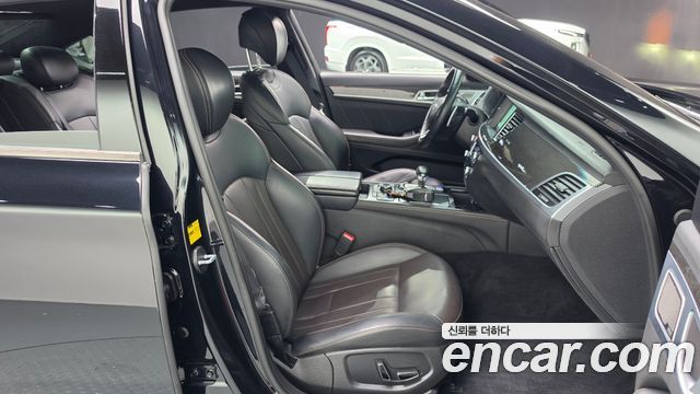 Genesis G80 2017 — photo 16