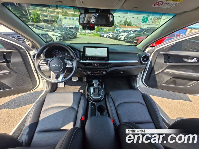 Kia K3 2024 — photo 6