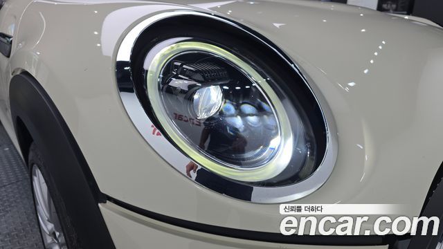 Mini Cooper 2022 — photo 8