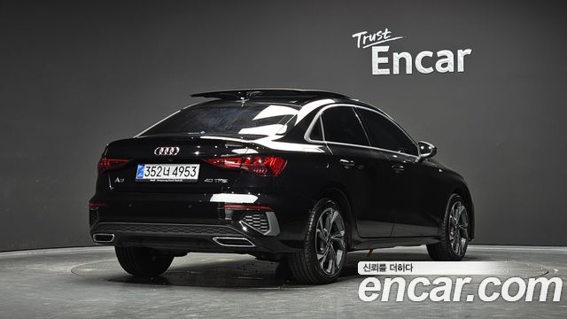 Audi A3 2022 — photo 2