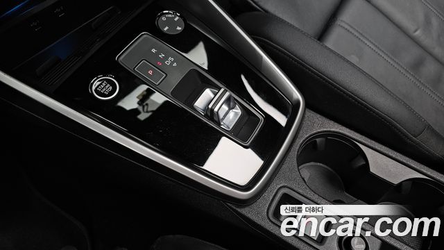 Audi A3 2022 — photo 9