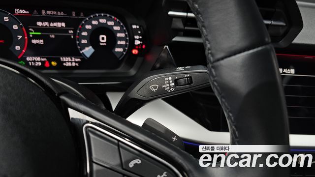 Audi A3 2022 — photo 17