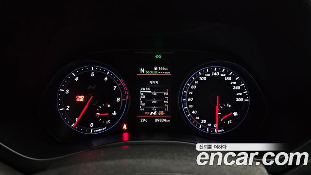 Hyundai Veloster 2019 — photo 11
