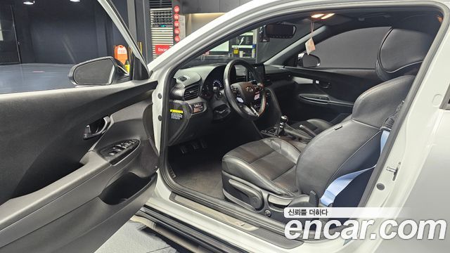 Hyundai Veloster 2019 — photo 13