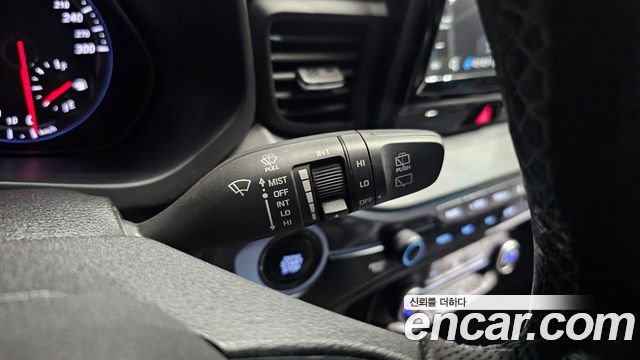 Hyundai Veloster 2019 — photo 29