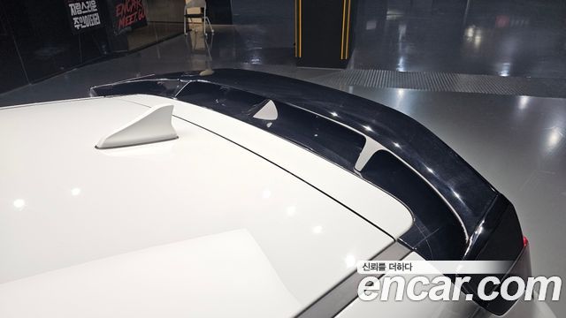 Hyundai Veloster 2019 — photo 34