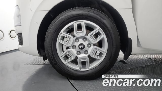 Hyundai Staria 2026 — photo 5