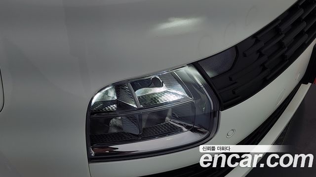 Hyundai Staria 2026 — photo 8