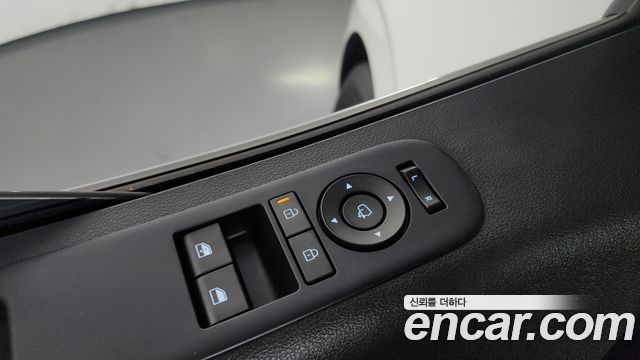 Hyundai Staria 2026 — photo 30