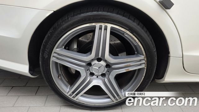Mercedes-Benz CLS-Class 2012 — photo 5
