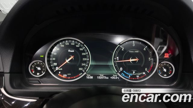 BMW 5-Series 2013 — photo 8