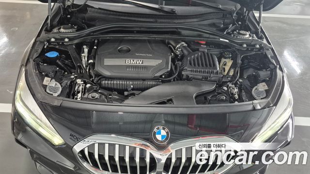 BMW 1-Series 2024 — photo 6