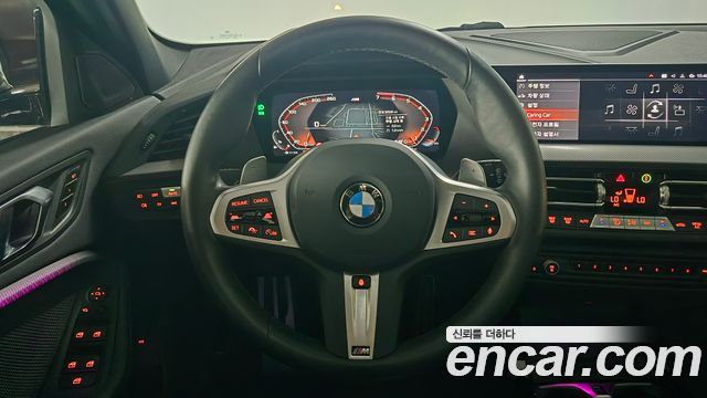 BMW 1-Series 2024 — photo 14