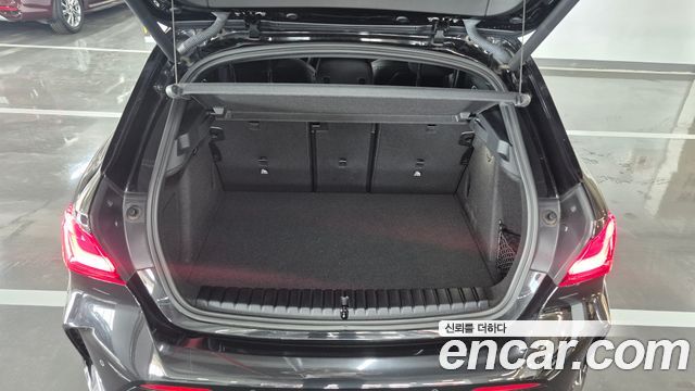 BMW 1-Series 2024 — photo 20