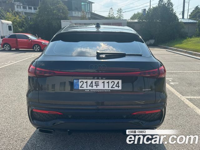 Audi Q5 2025 — photo 4