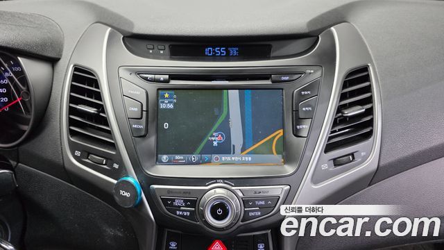 Hyundai AVANTE 2014 — photo 14