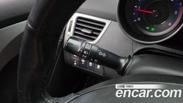 Hyundai AVANTE 2014 — photo 19