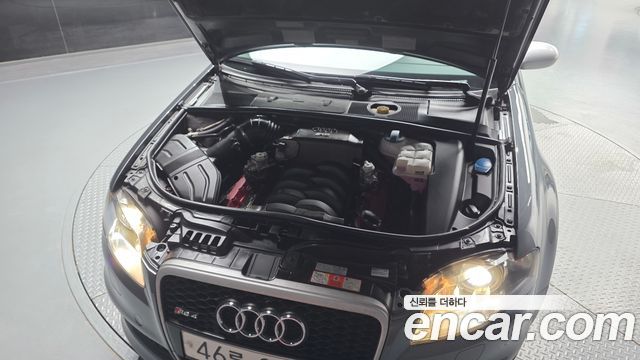 Audi RS4 2007 — photo 6