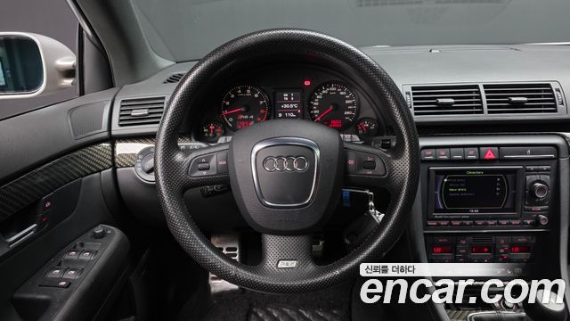 Audi RS4 2007 — photo 13