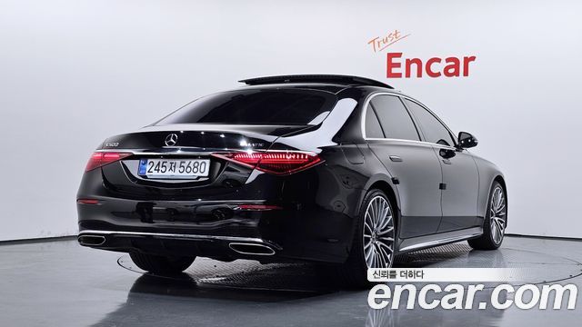 Mercedes-Benz S-Class 2024 — photo 2