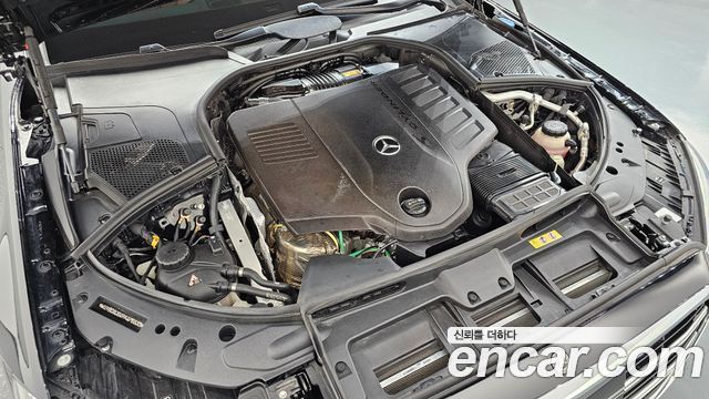 Mercedes-Benz S-Class 2024 — photo 6