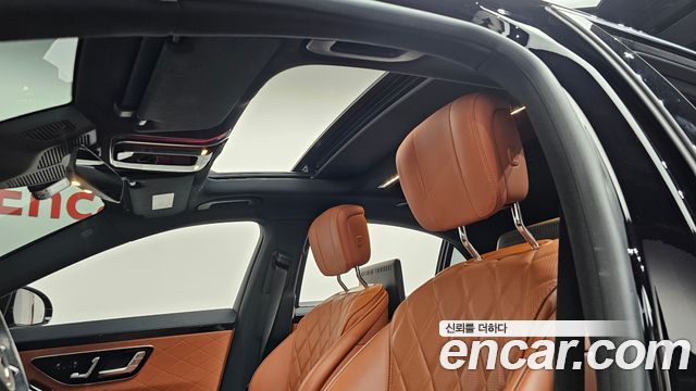 Mercedes-Benz S-Class 2024 — photo 22