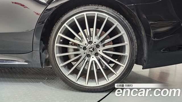 Mercedes-Benz S-Class 2024 — photo 7