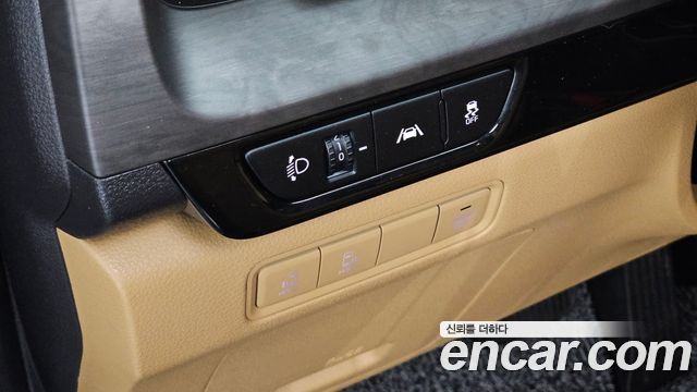 Kia Canival 2021 — photo 20