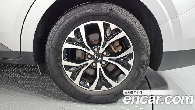Kia Canival 2021 — photo 7