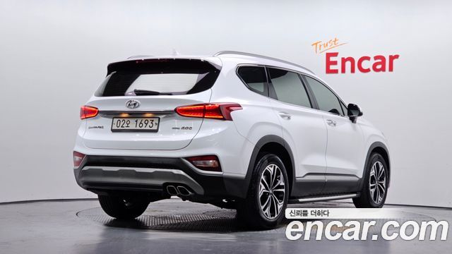 Hyundai Santafe 2019 — photo 2