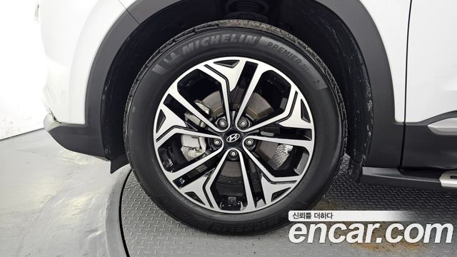 Hyundai Santafe 2019 — photo 5