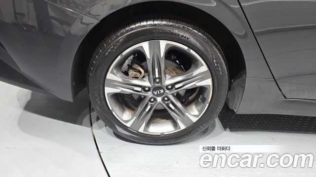 Kia K5 2021 — photo 5