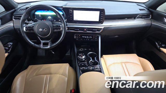 Kia K5 2021 — photo 10