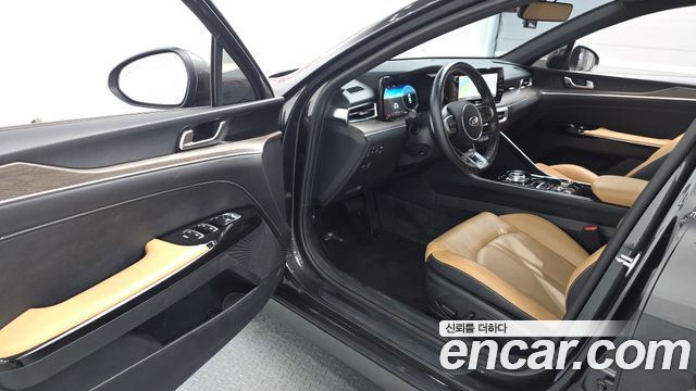 Kia K5 2021 — photo 13