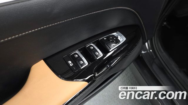 Kia K5 2021 — photo 25
