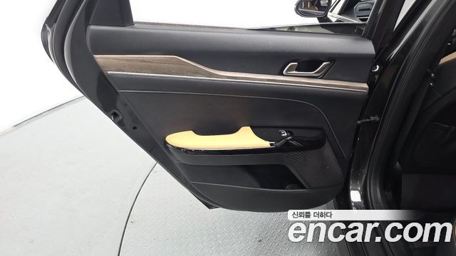Kia K5 2021 — photo 15