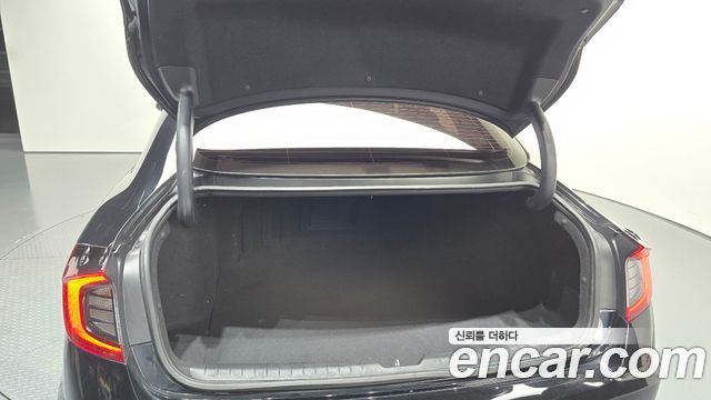 Hyundai Sonata 2023 — photo 16