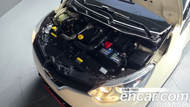 Renault Korea QM3 2015 — photo 6